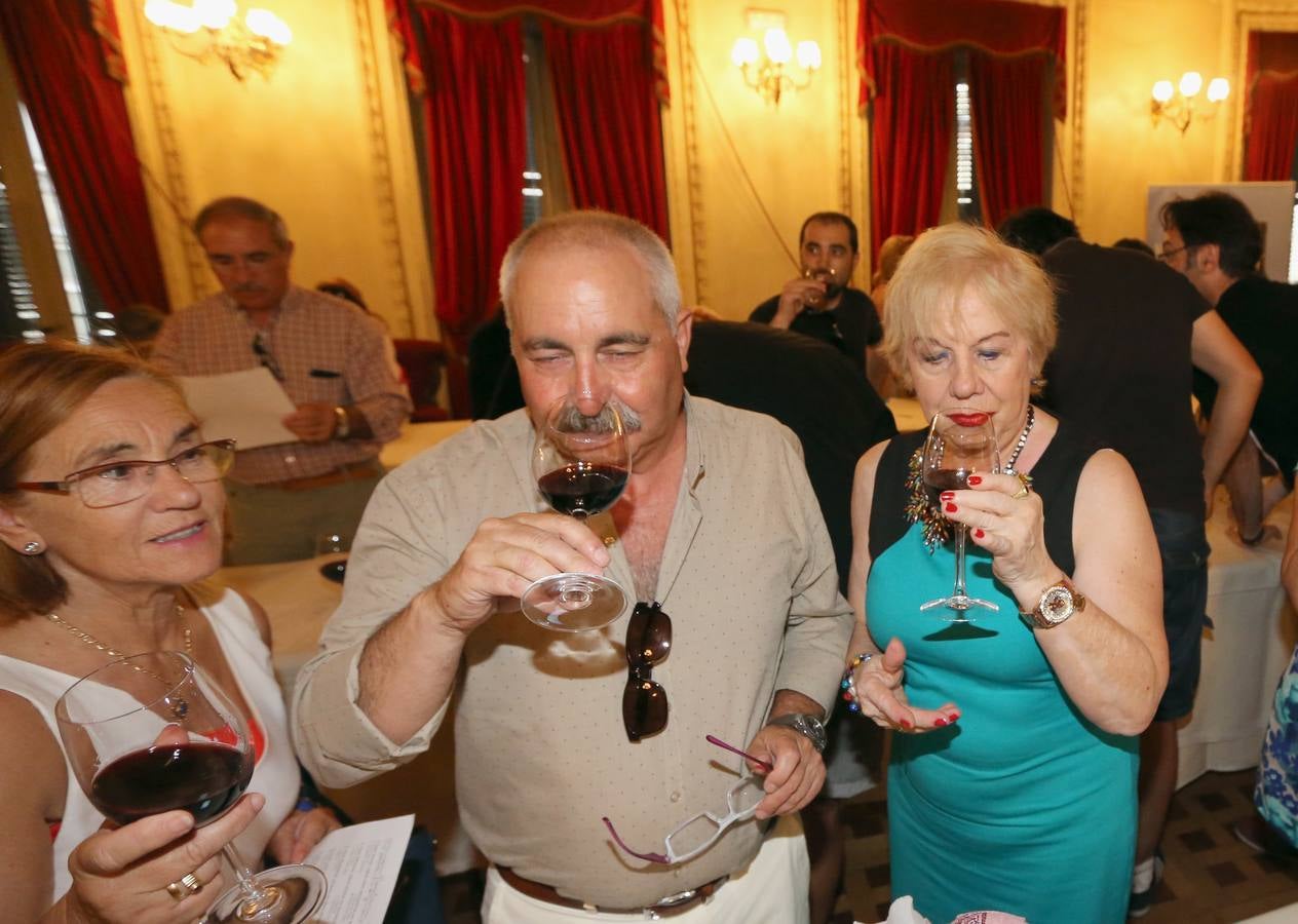 Iban Barrenetxea, en el Aula de Cultura de El Norte de Castilla