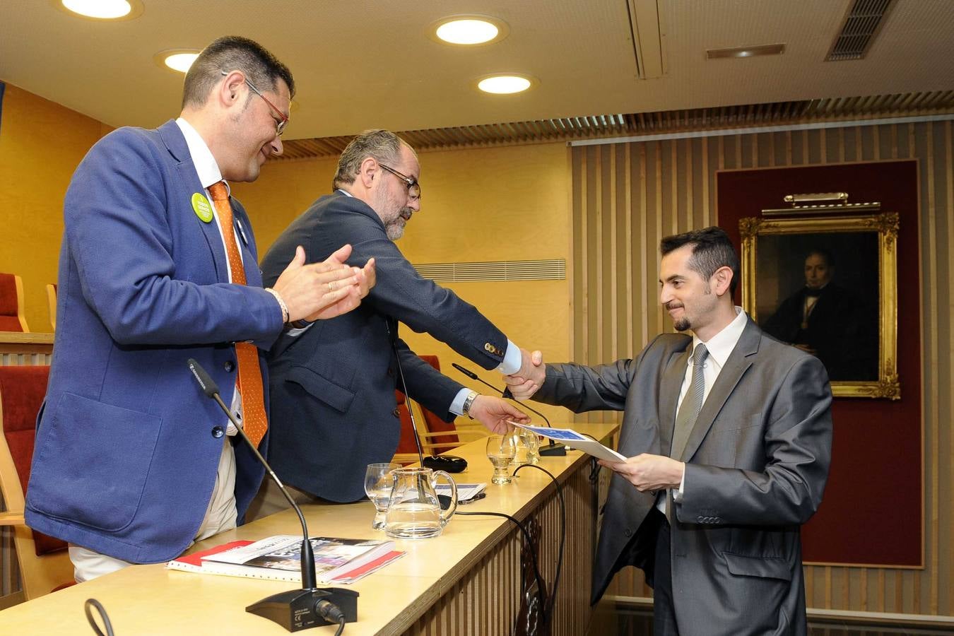 El Colegio de Abogados de Valladolid galardona a la periodista María Jesús Pascual, de El Norte de Castilla