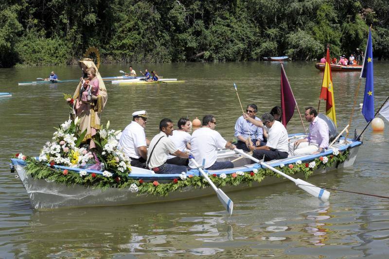 XVI Procesión fluvial en honor a la Virgen del Carmen.