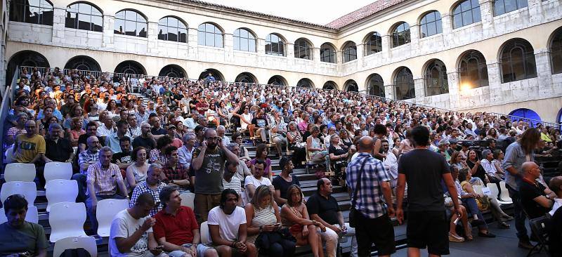 El concierto congregó a muchos seguidores del jazz.