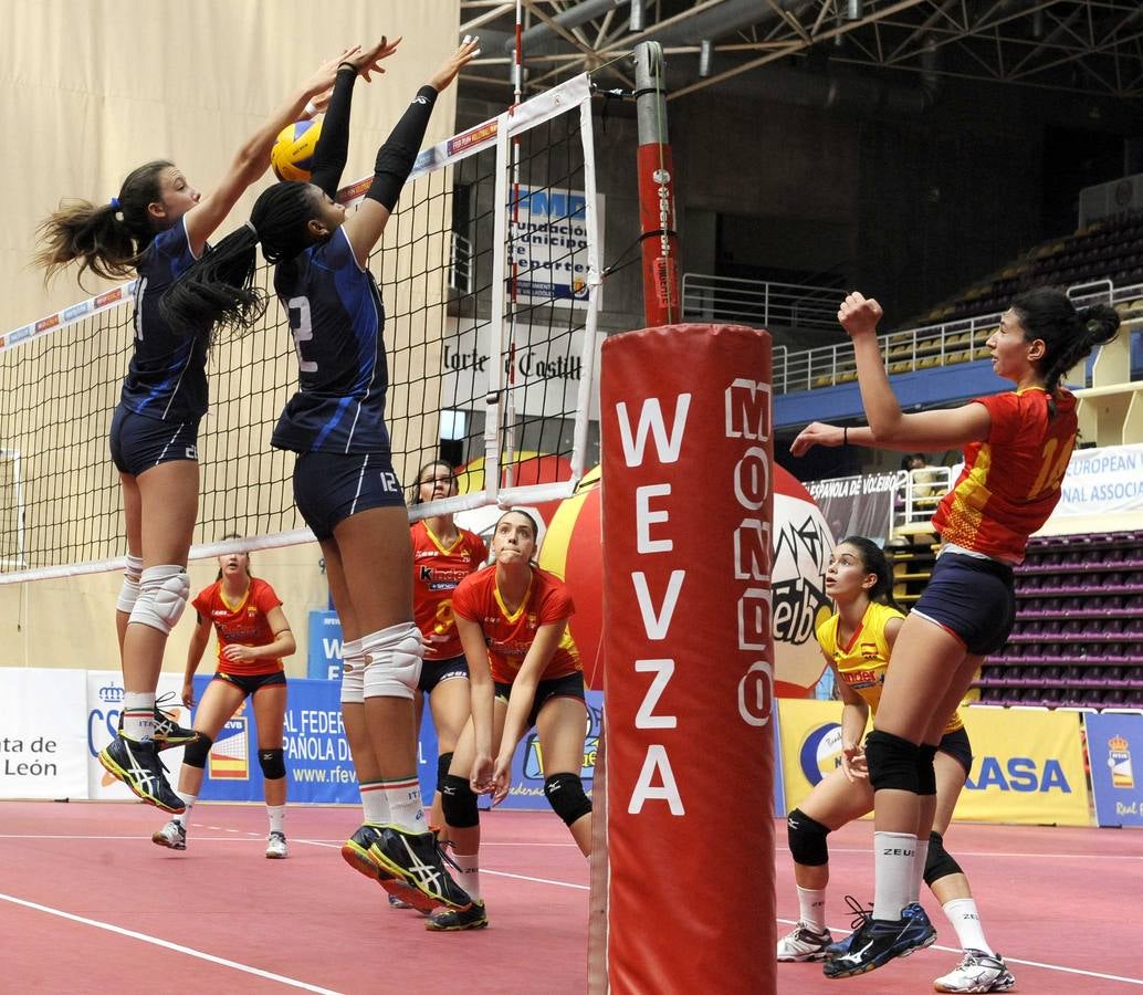 Torneo WEVZA, celebrado en el polideportivo Pisuerga