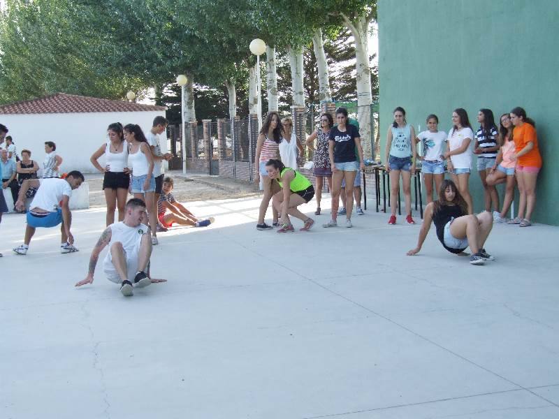 Juegos en las fiestas de Palaciosrubios (Salamanca) 1/2