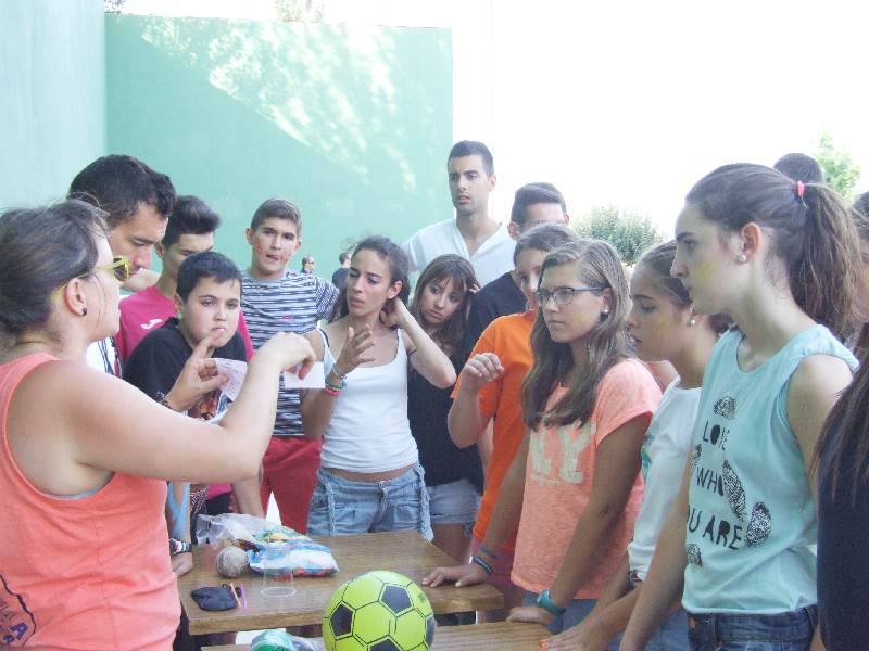 Juegos en las fiestas de Palaciosrubios (Salamanca) 2/2