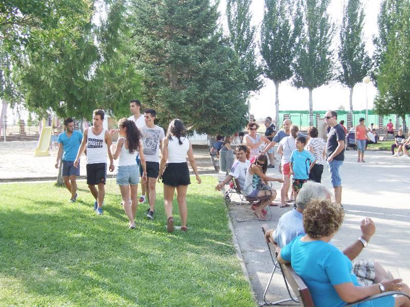 Juegos en las fiestas de Palaciosrubios (Salamanca) 2/2