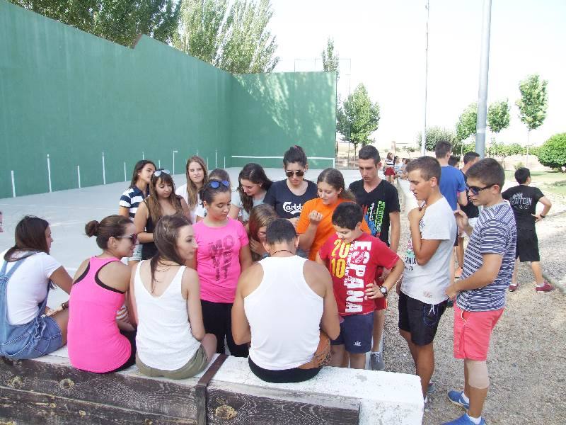 Juegos en las fiestas de Palaciosrubios (Salamanca) 2/2