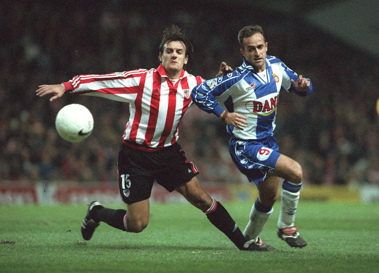 05.01.00 Patxi Ferreira, jugador del Athletic de Bilbao, en un momento del partido en el que enfrentó a su equipo con el Espanyol.