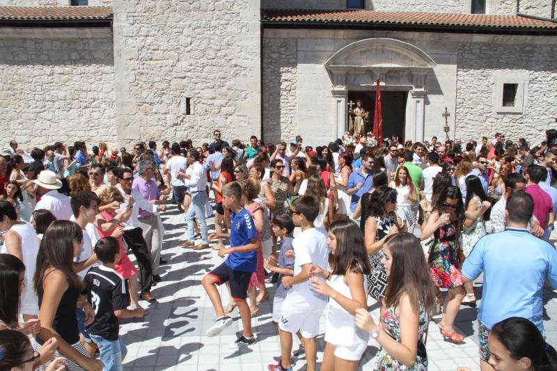Procesión en honor a Santo Domingo de Guzmán en Campaspero