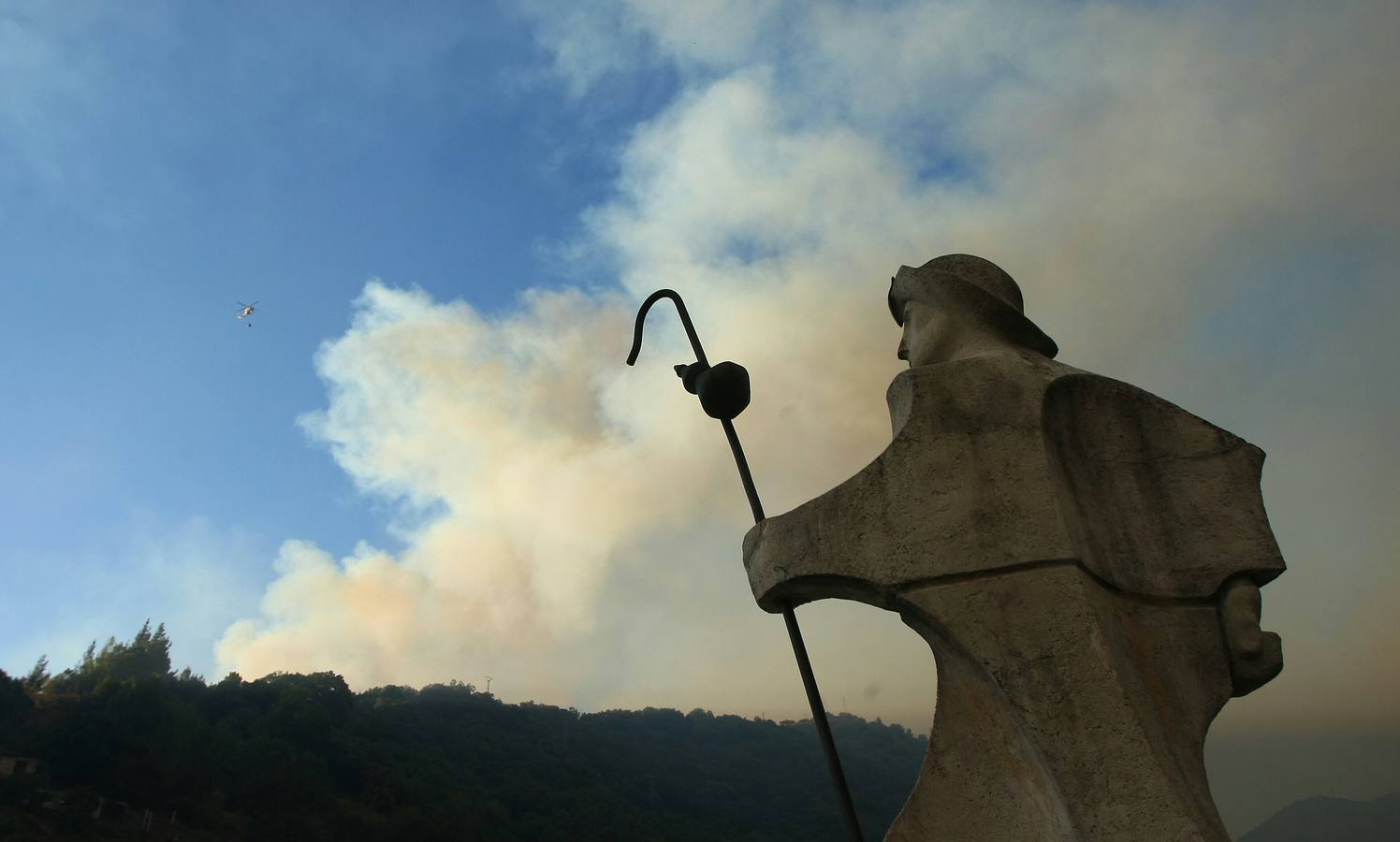 Incendio en Villafranca de El Bierzo (León)