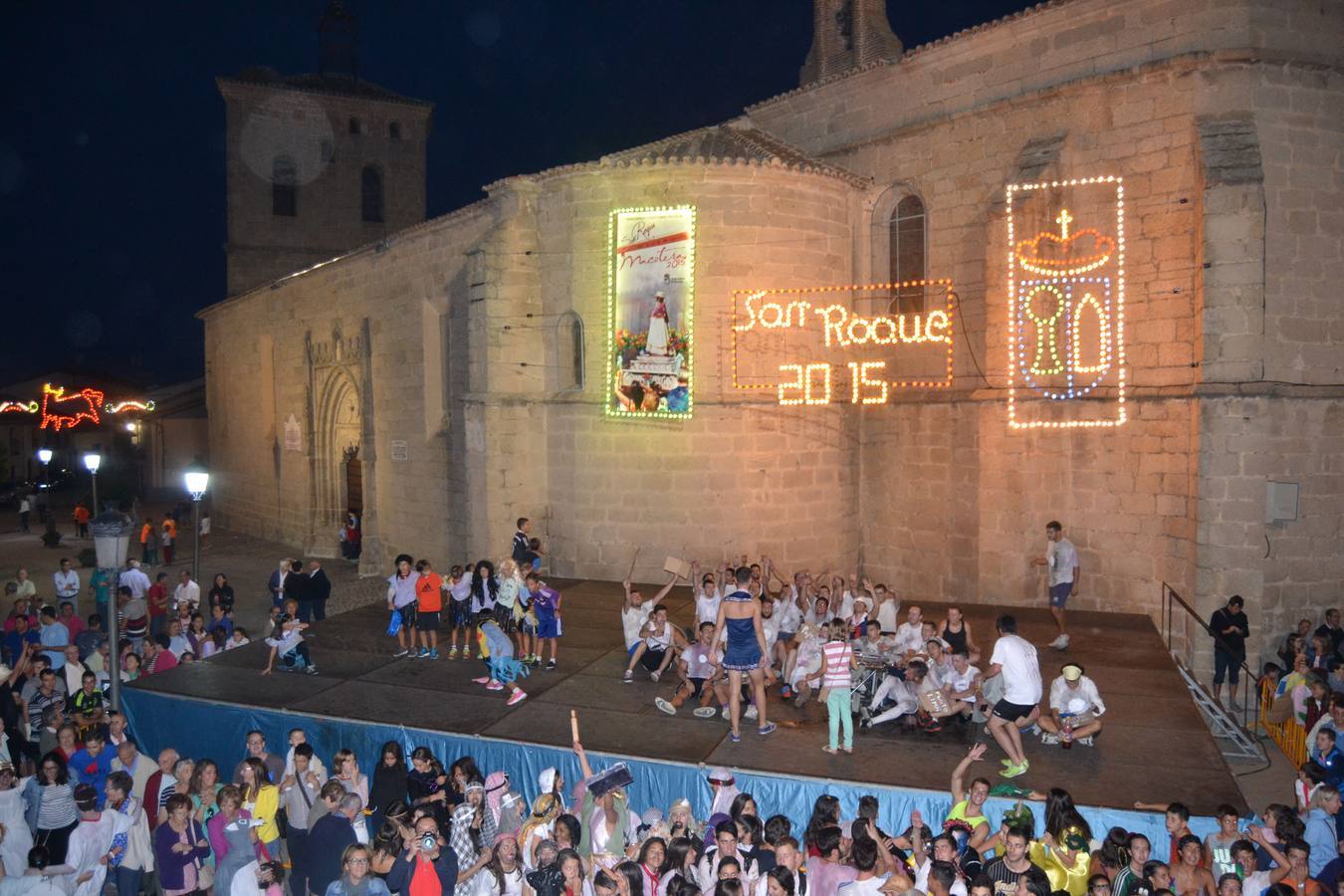 Inicio de las fiestas de Macotera