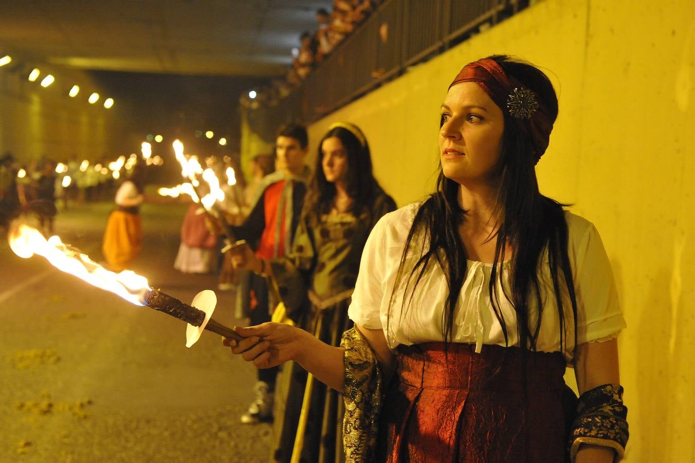 Desfile de los Imperiales y los Comuneros en Medina