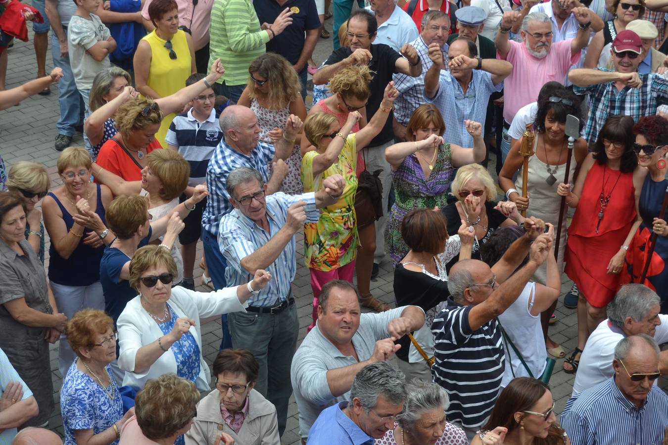 Procesión en Macotera (Salamanca)