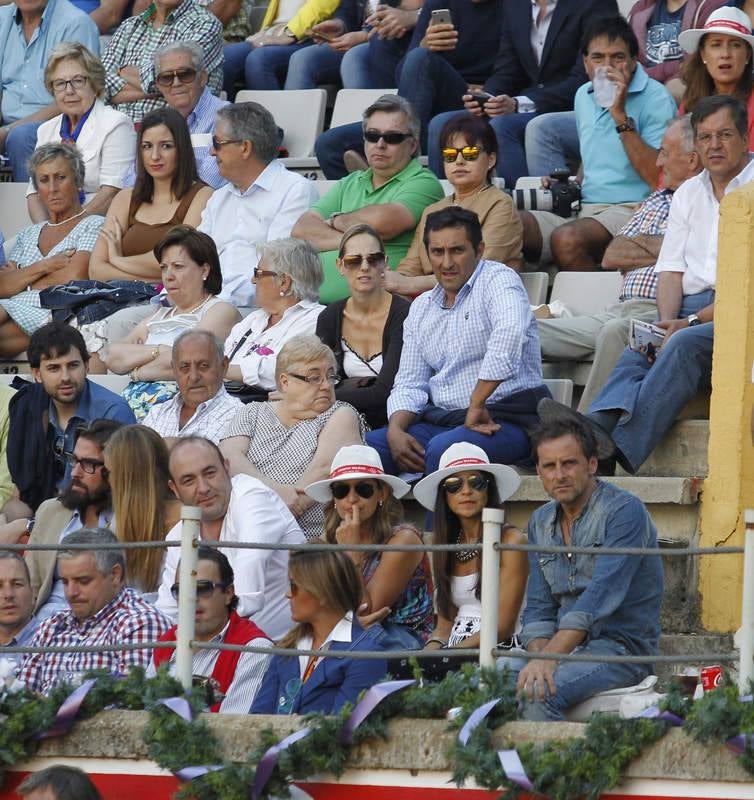 Padilla, El Fandi y Juan del Álamo en la segunda corrida de la feria de Palencia (1/2)