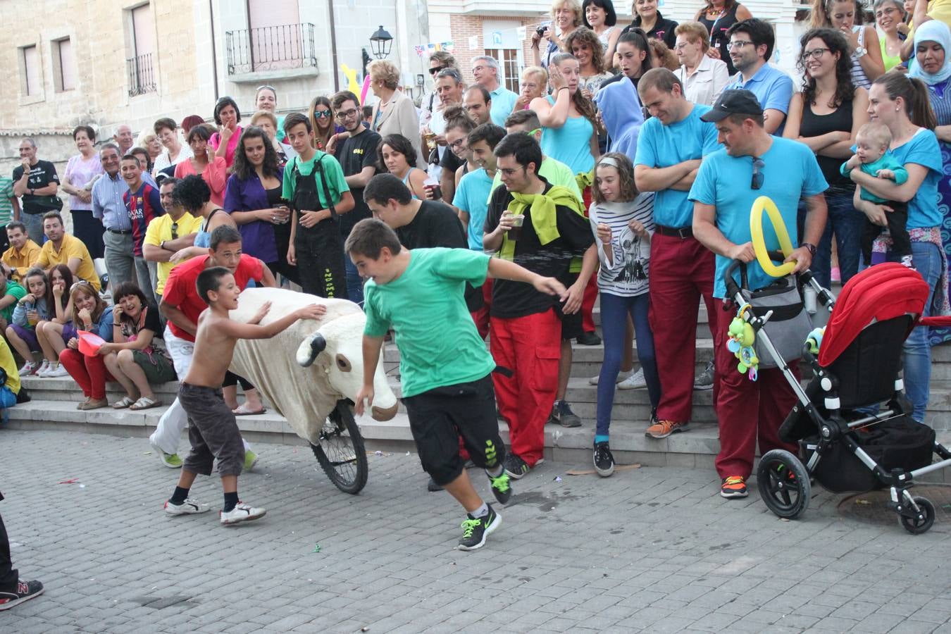 Fin de fiestas en Baltanás (Palencia) con King África 2/2