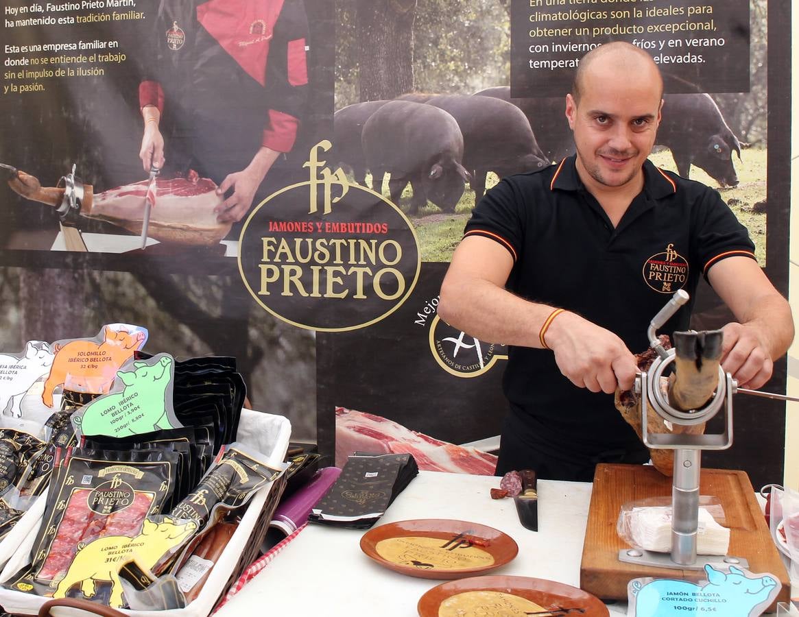 Tercera edición de la Feria del Jamón en Segovia