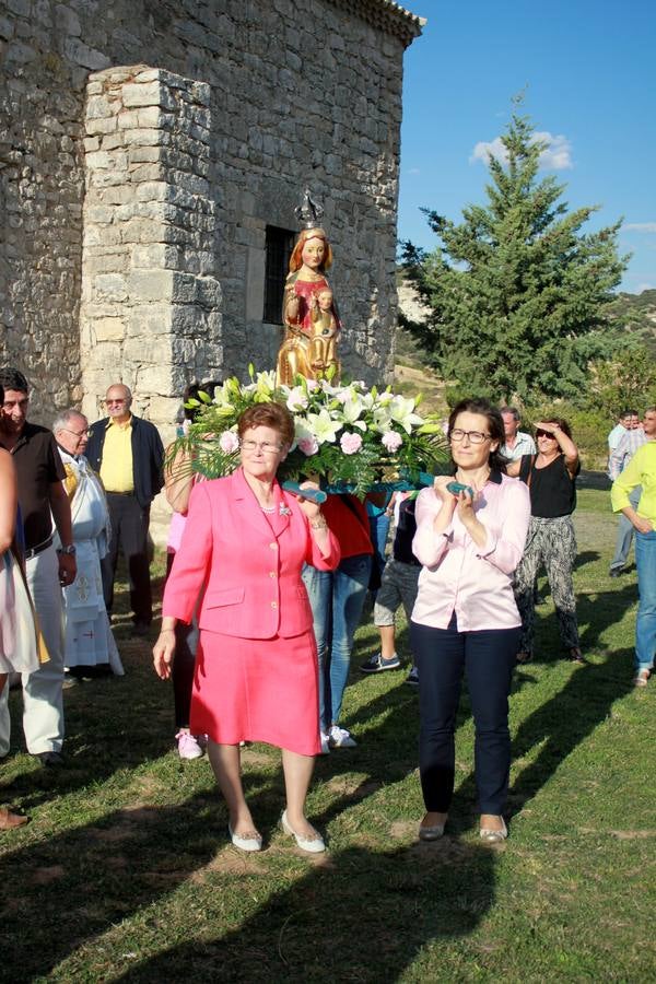Valdecañas de Cerrato (Palencia) se rinde a la Virgen del Campo