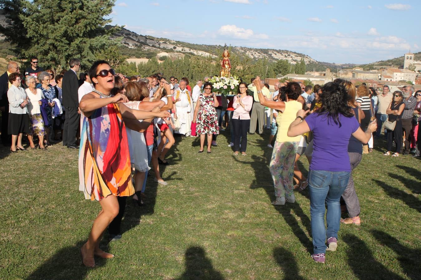 Valdecañas de Cerrato (Palencia) se rinde a la Virgen del Campo
