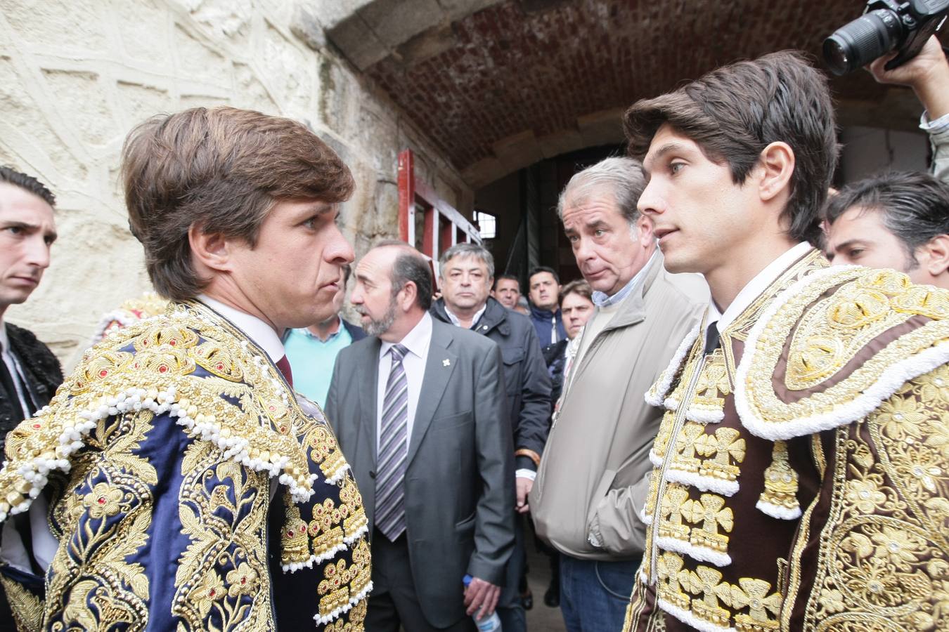 Corrida de toros en Salamanca con El Juli, Castella y Perera (1/3)