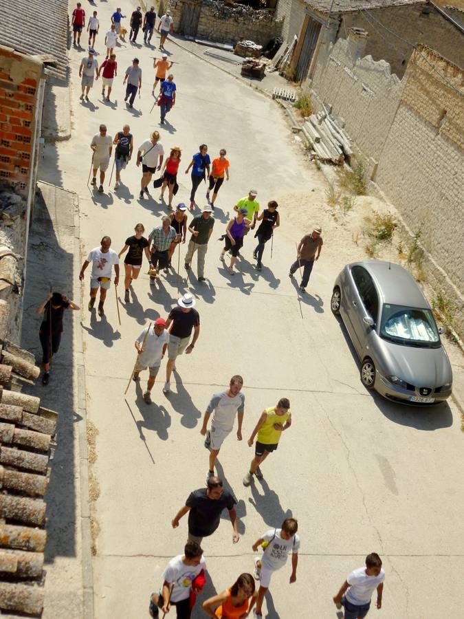 La marcha entre Antigüedad y Cevico Navero cumple 16 años