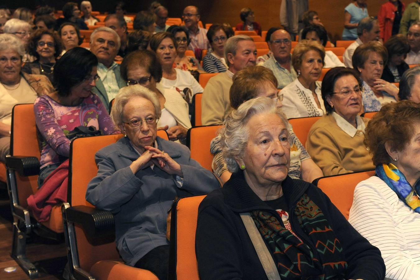 El especialista en nutrición Daniel de Luis en las Aulas de la Salud de El Norte de Castilla