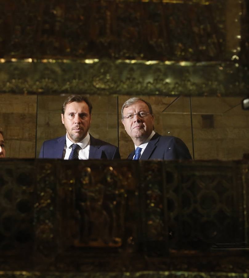 El alcalde de Valladolid, Óscar Puente, visita León (1/2)