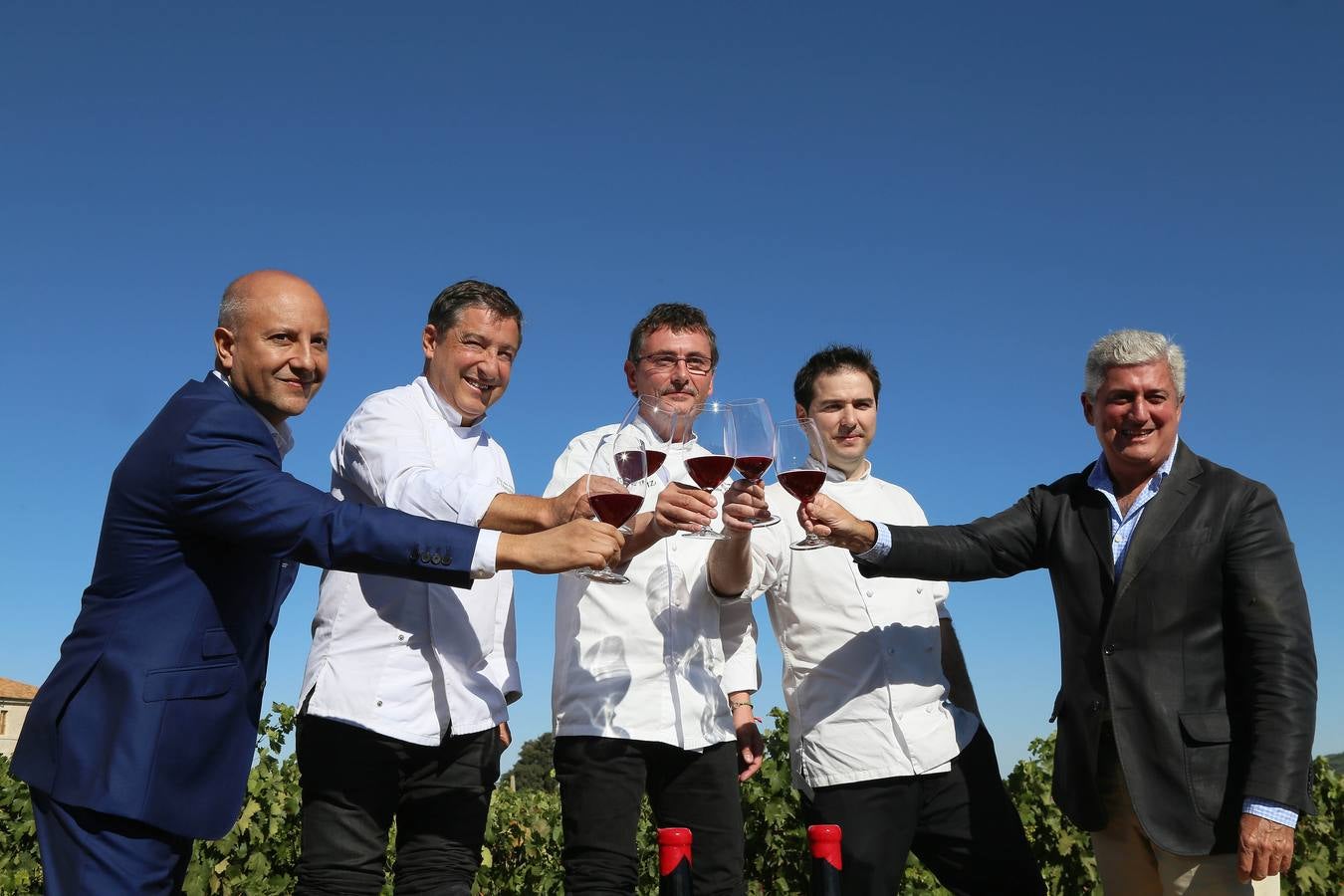 El mejor cocinero del mundo, Joan Roca, en la tradicional pisada de uva de Abadía de Retuerta (Valladolid)