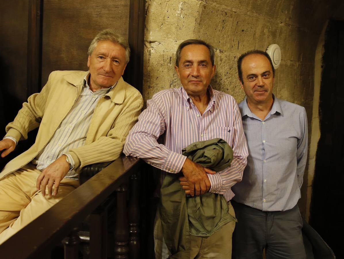 Recital poético de Carlos Aganzo en el Aula Triste del Palacio Santa Cruz de Valladolid