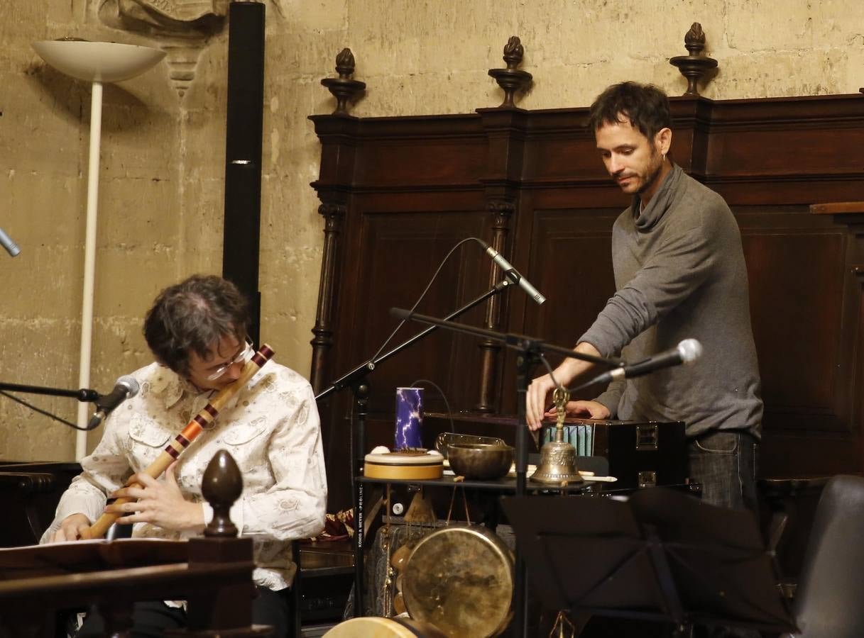 Recital poético de Carlos Aganzo en el Aula Triste del Palacio Santa Cruz de Valladolid