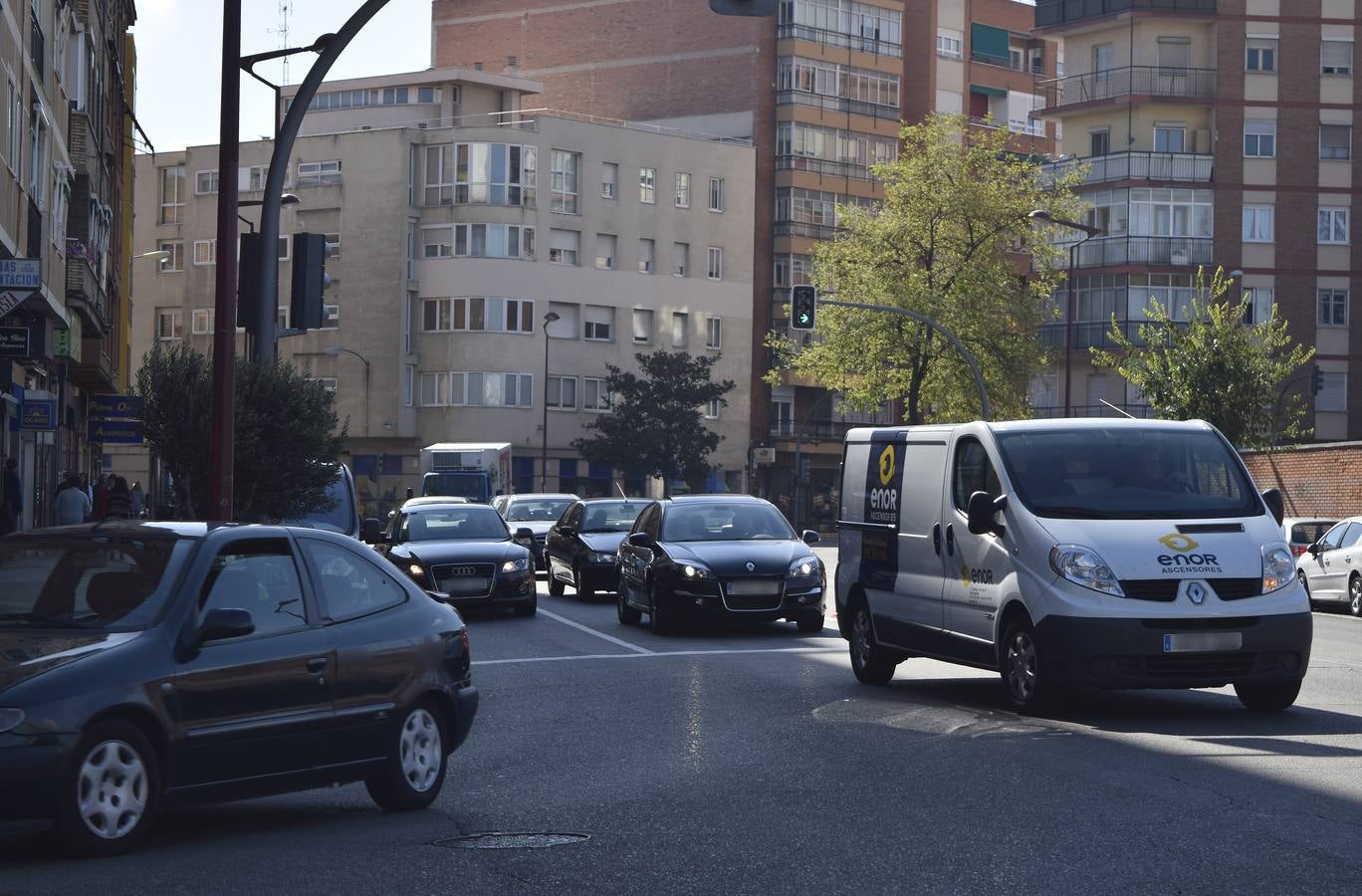 Atascos por las obras en el túnel de Labradores