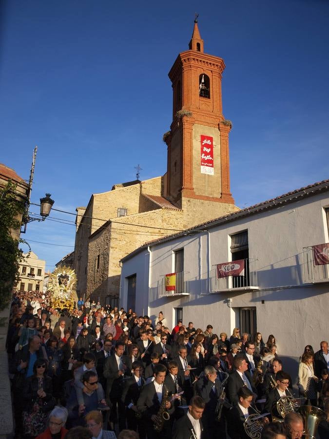 Una procesión pone punto y final a los actos del V Centenario en Alba de Tormes (2/2)