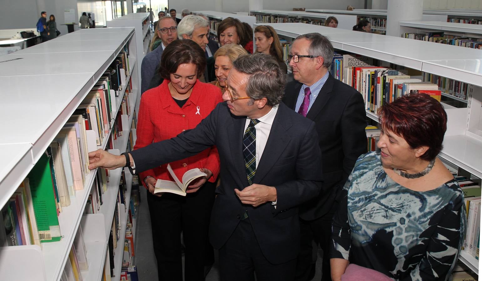 El secretario de Estado de Cultura, José María Lasalle, visita la nueva Biblioteca Pública del Estado de Segovia