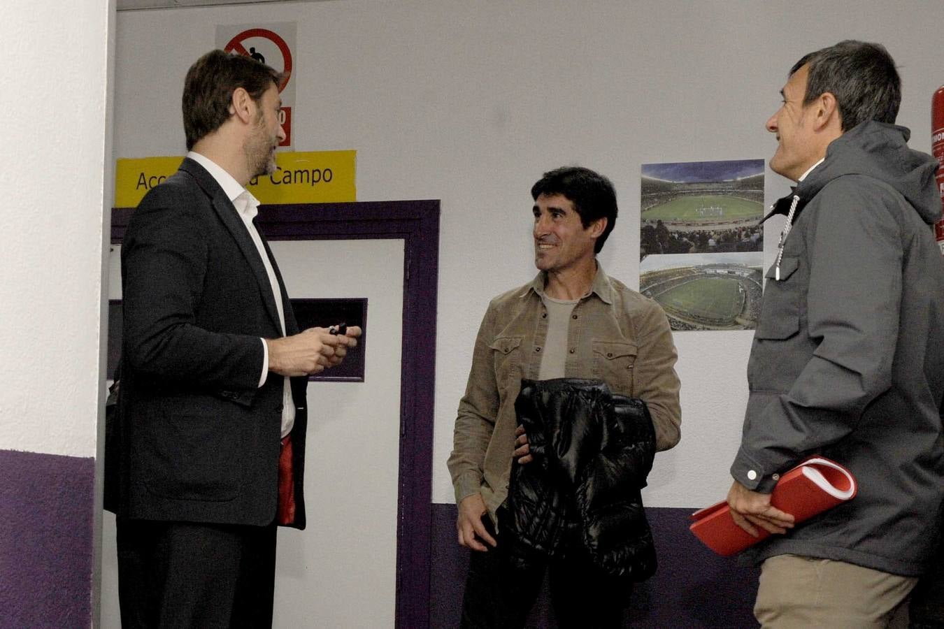 El entrenador del Real Valladolid, Gaizka Garitano, se despide tras su destitución