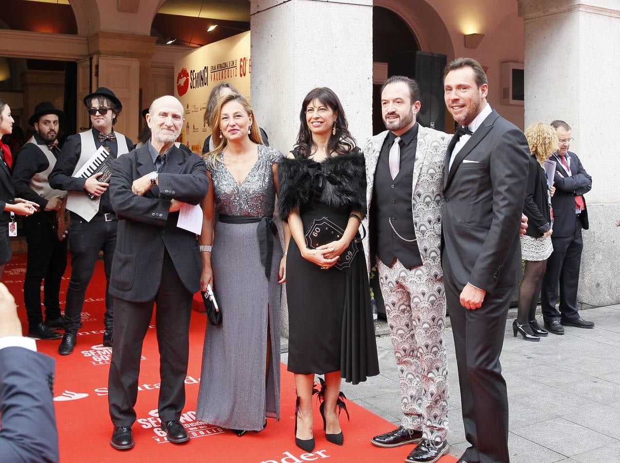 Alfombra roja de la gala inaugural de la 60 Seminci (2/2)