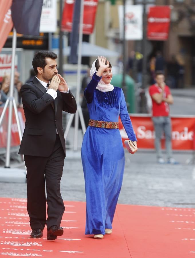 Alfombra roja de la gala inaugural de la 60 Seminci (1/2)