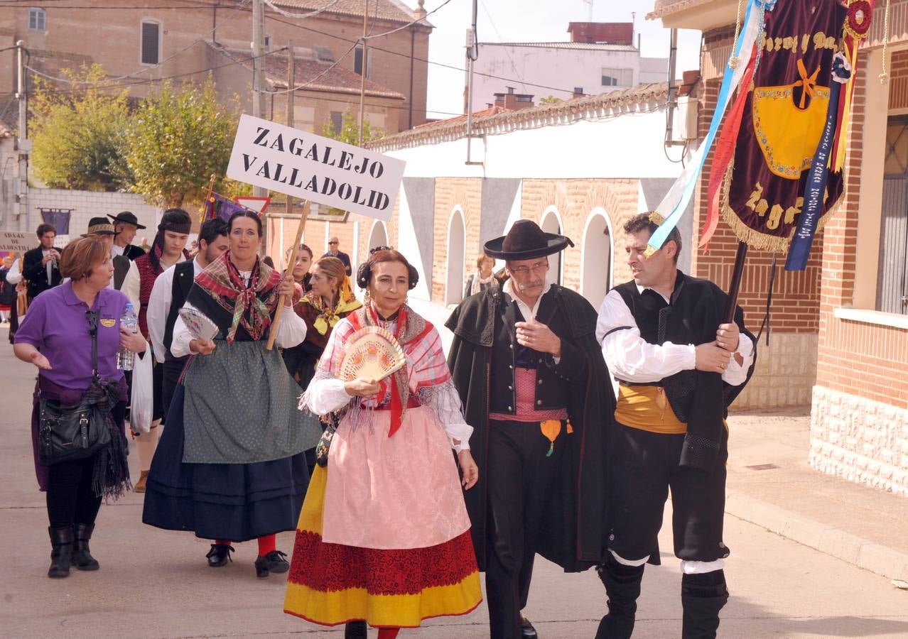 Encuentro folclórico en La Seca (Valladolid) (2/2)