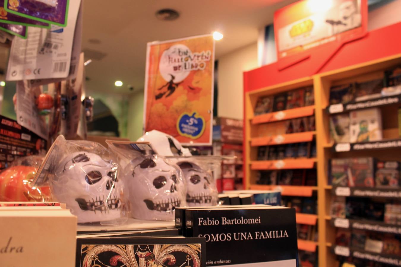 El comercio vallisoletano celebra Halloween