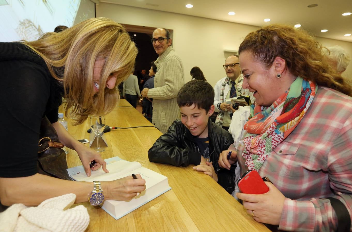 Reyes Monforte en el Aula de Cultura de El Norte de Castilla