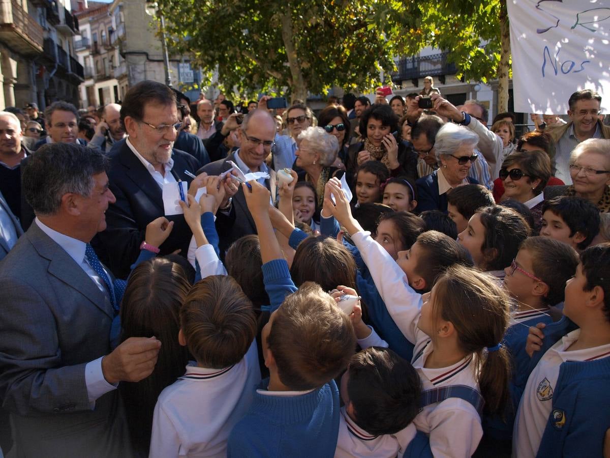 Mariano Rajoy participa en un acto organizado por el PP en Béjar (Salamanca) (3/4)