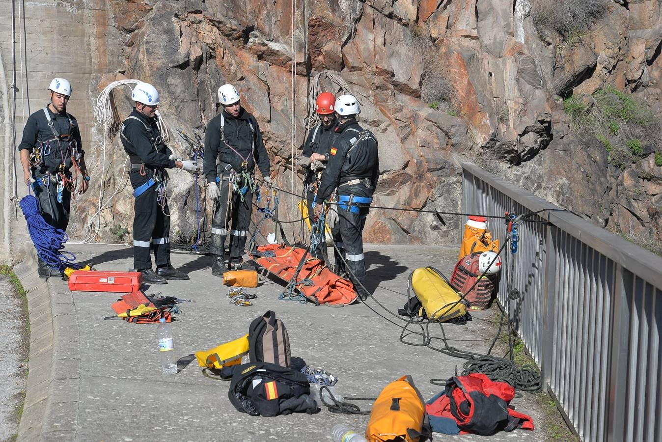 La Unidad Militar de Emergencias (UME) despliega sus &#039;armas&#039; en el Bierzo