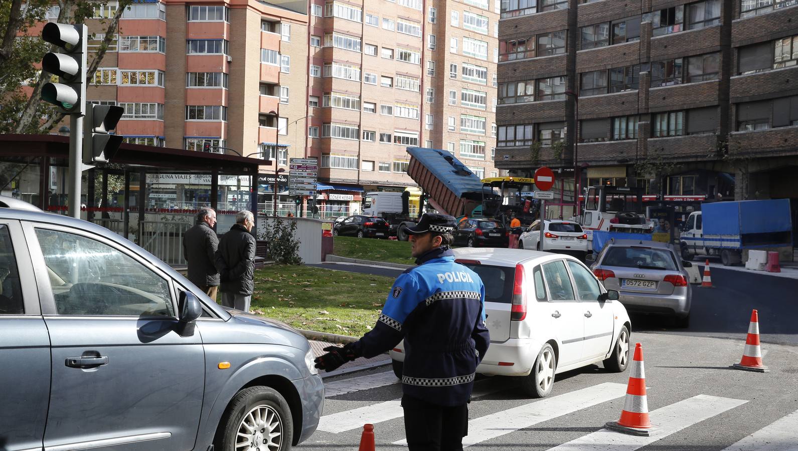 Obras de asfaltado para habilitar un tercer carril en la Circular