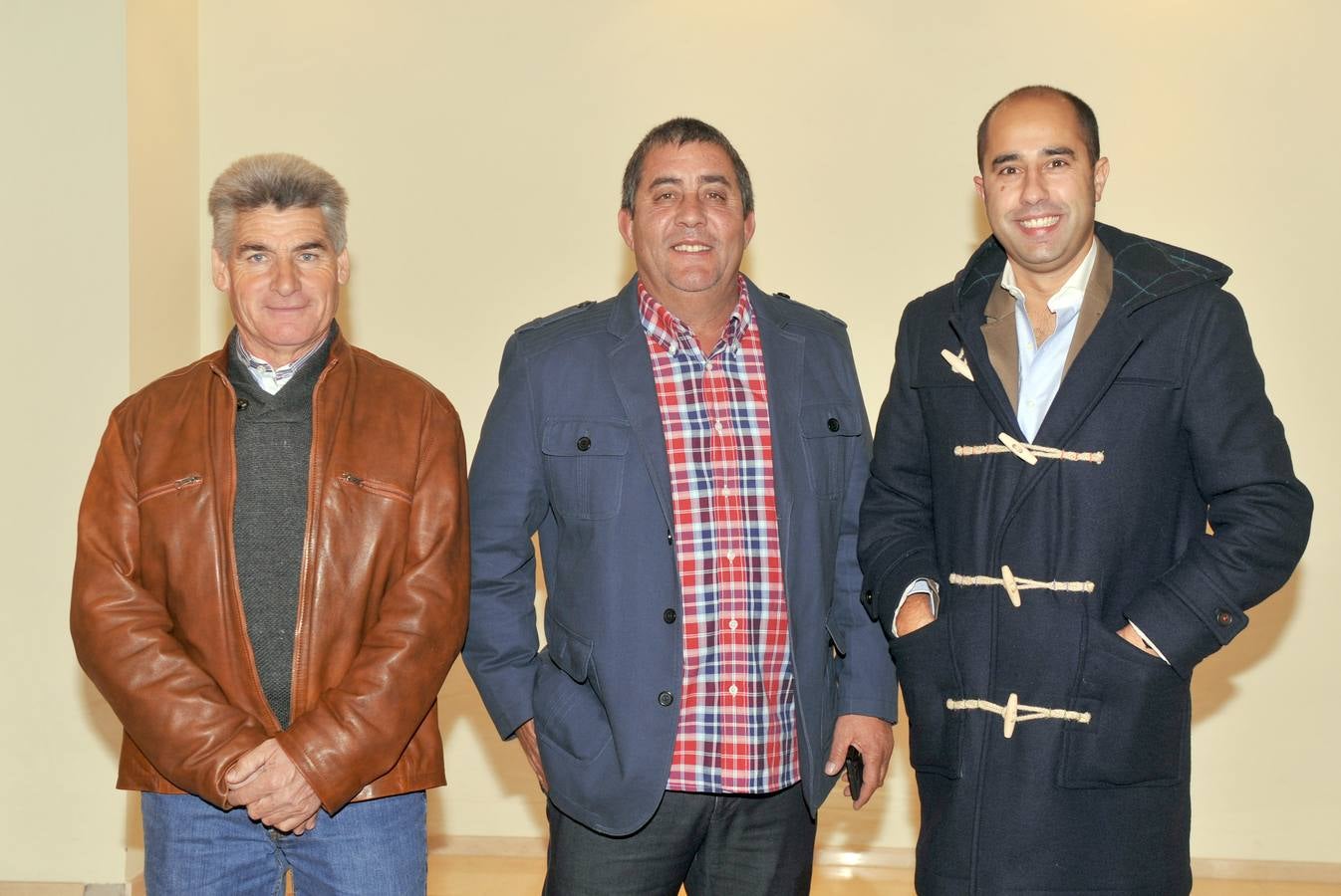 Arcadio Mieres, agricultor de Fombellida; Manuel Ortega, agricultor de Geria, y Víctor López, de Paralcampo.