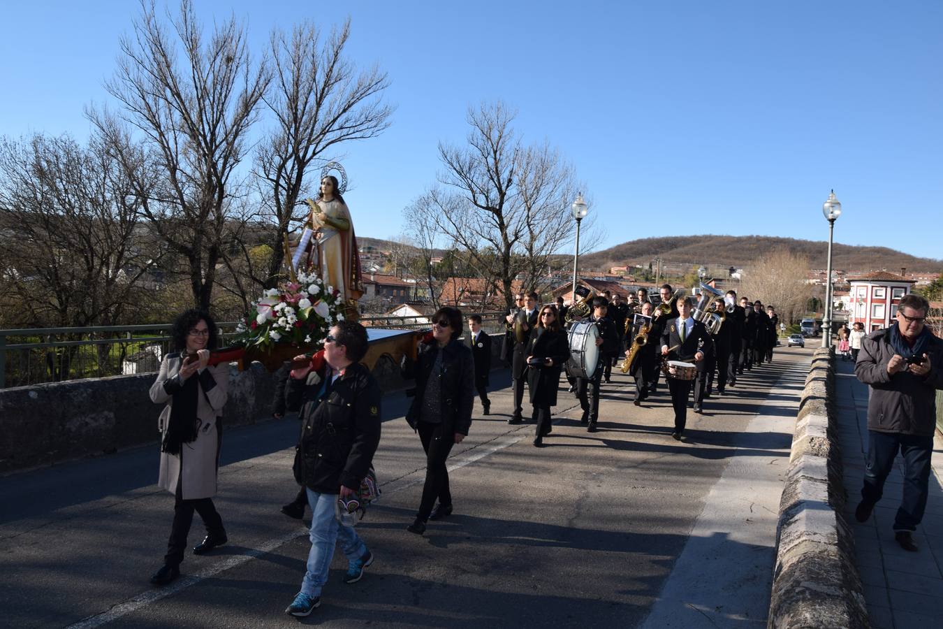 Santa Cecilia llena de música las calles de Guardo (Palencia)