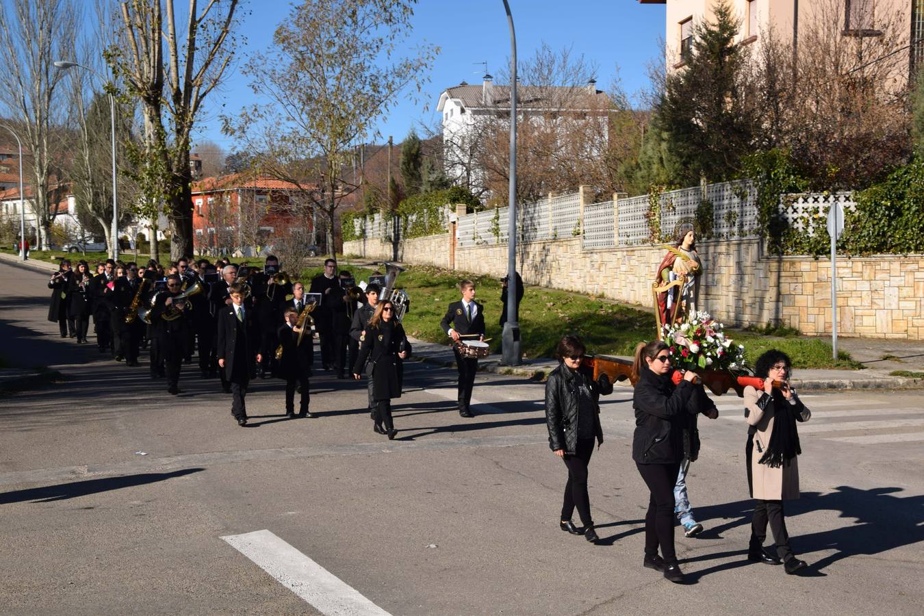 Santa Cecilia llena de música las calles de Guardo (Palencia)