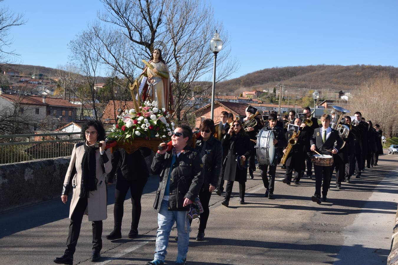 Santa Cecilia llena de música las calles de Guardo (Palencia)