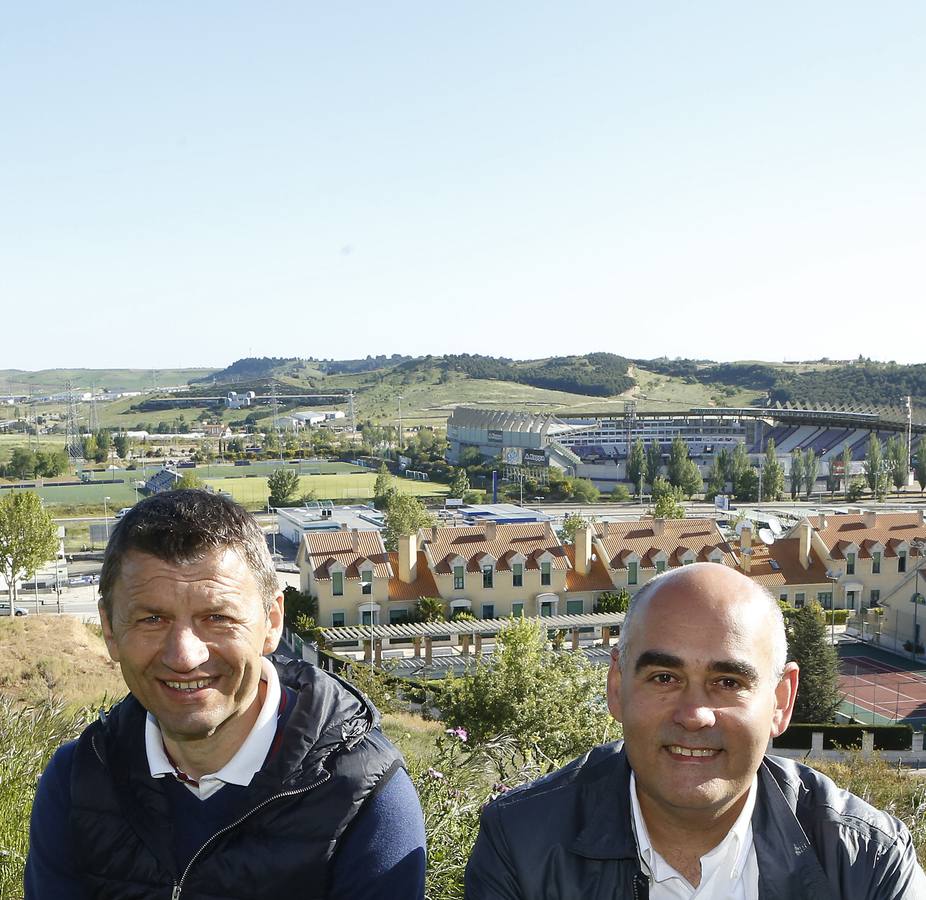 Miroslav Djukic y Juan Carlos Pastor posaron juntos para El Norte en Parquesol.