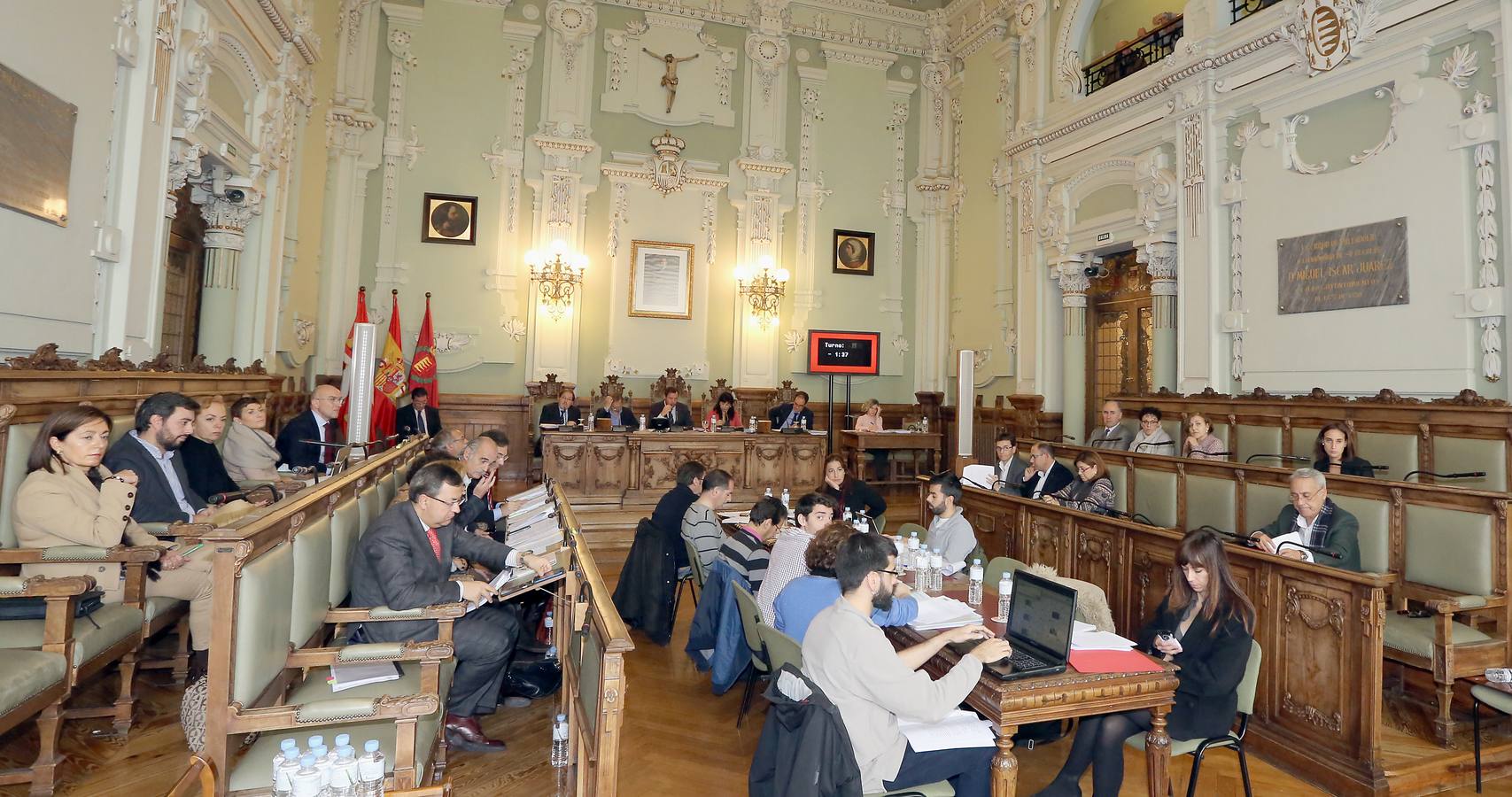 Pleno en el Ayuntamiento de Valladolid