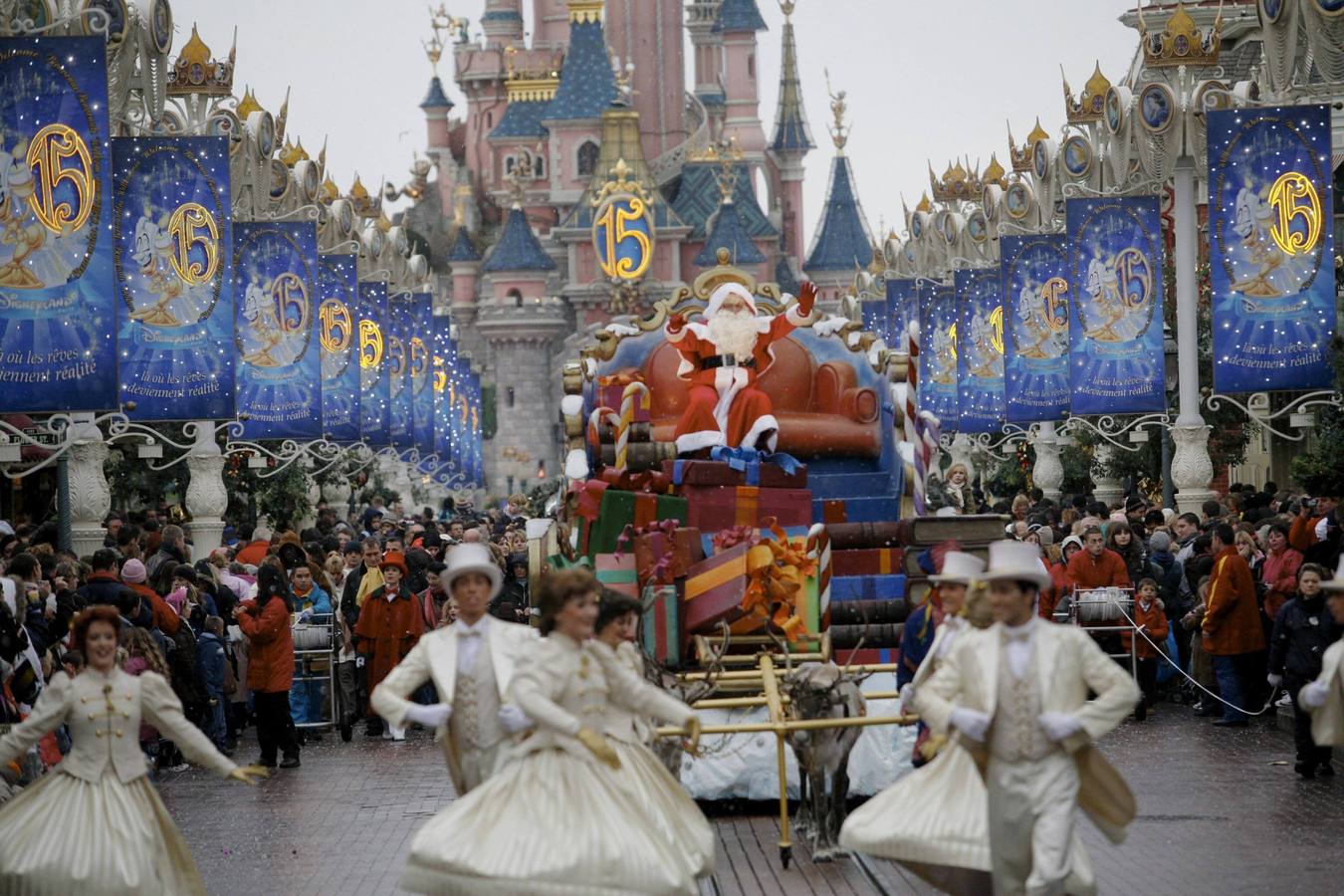 Disneyland París. Es un regalo que los niños recordarán por mucho tiempo.