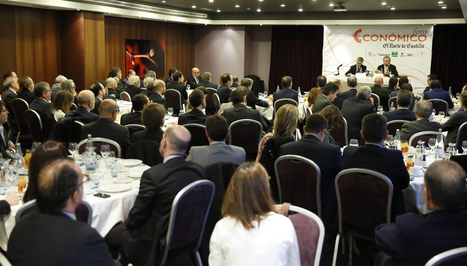 El presidente del Círculo de Empresarios, Javier Vega de Seoane, en el Foro Económico de El Norte de Castilla