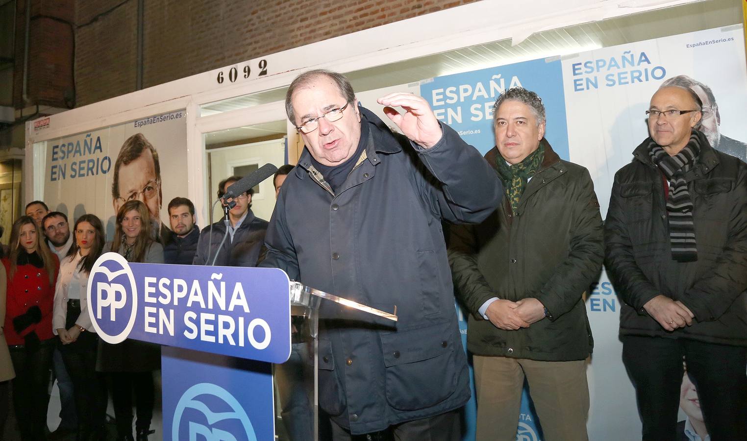 El presidente regional del PP, Juan Vicente Herrera, inicia la campaña en Valladolid.