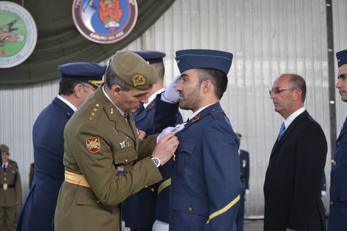 Celebración de la Virgen de Loreto, patrona de la Aviación, en la Base Aérea de Matacán (Salamanca) 2/2