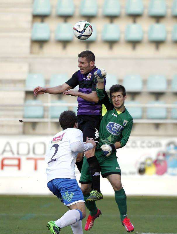CD Palencia 2-0 SD Almazán